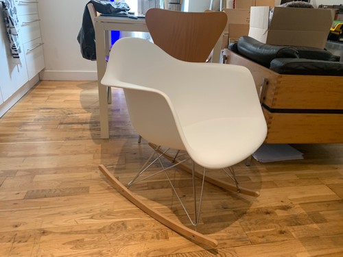 Vitra eames style molded - eames,